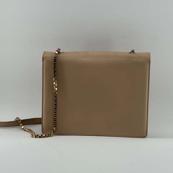Salvatore Ferragamo Leather Shoulder Bag – Nude Beige with Gold Chain - Picture 3 of 16